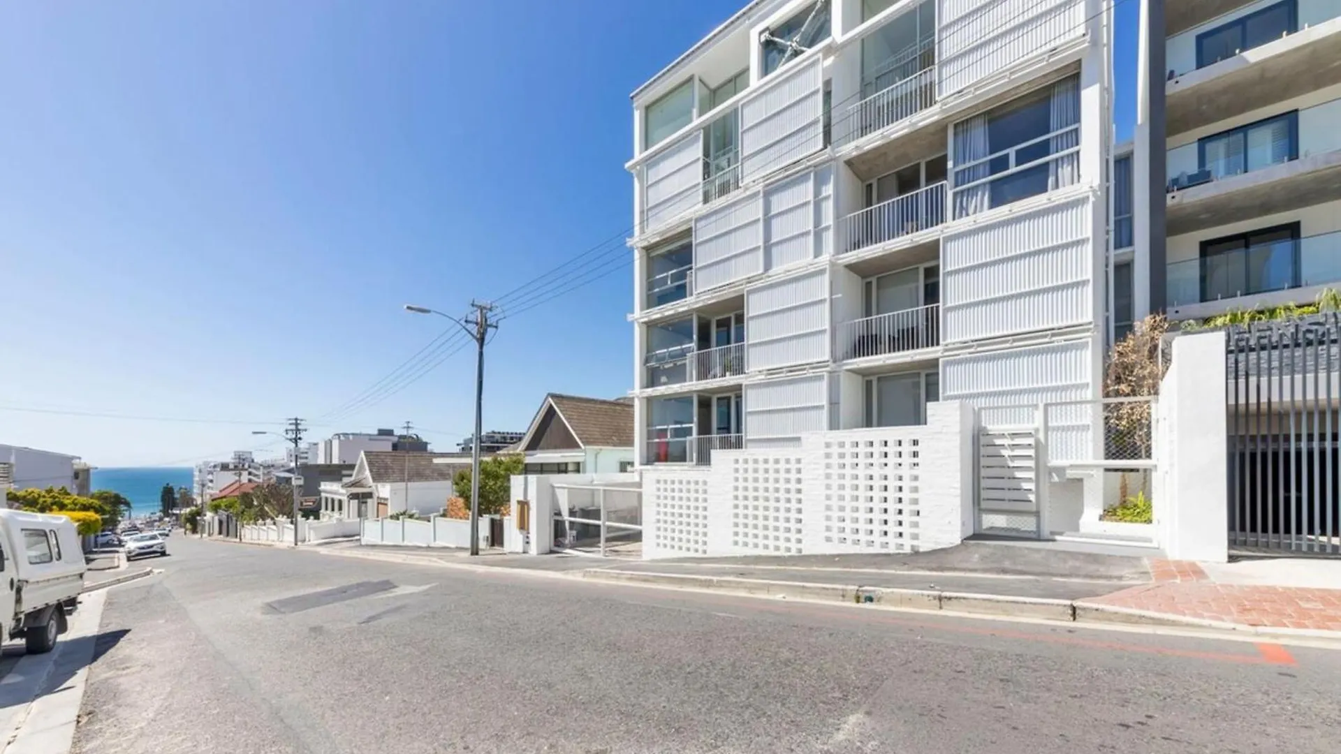 Seaside Studio Apartment 9 Mins To Queens Beach! Cape Town 0*,  South Africa