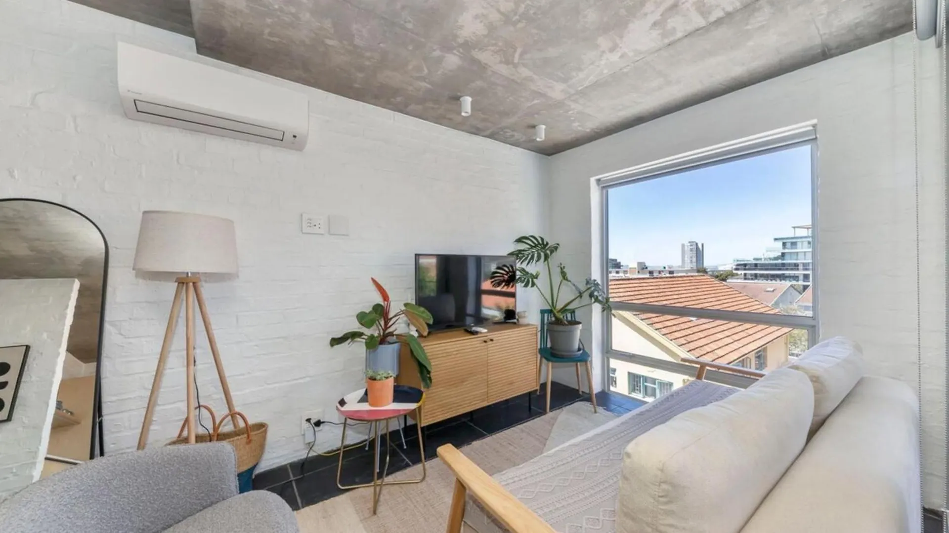 Seaside Studio Apartment 9 Mins To Queens Beach! ケープタウン 0*,